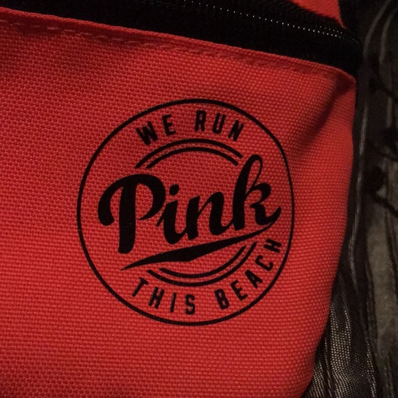 authentic Pink fannypack - Picture 2 of 5